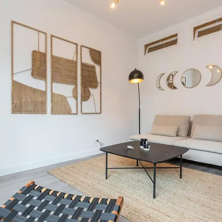 Superbe Appart. 2 En Plein Centre ! * Lilla