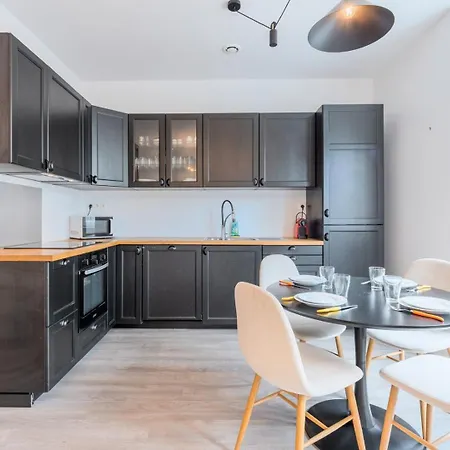 Apartment Superbe Appart. 2 En Plein Centre ! *