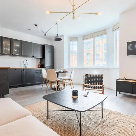 Superbe Appart. 2 En Plein Centre ! דירה *